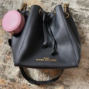 MARC JACOBS Bucket Bag